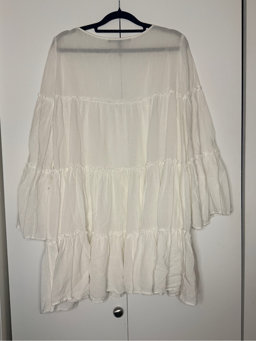 BCBGMaxAzria White Tiered Dress - Picture 5 of 5